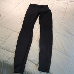 Black lululemon leggings